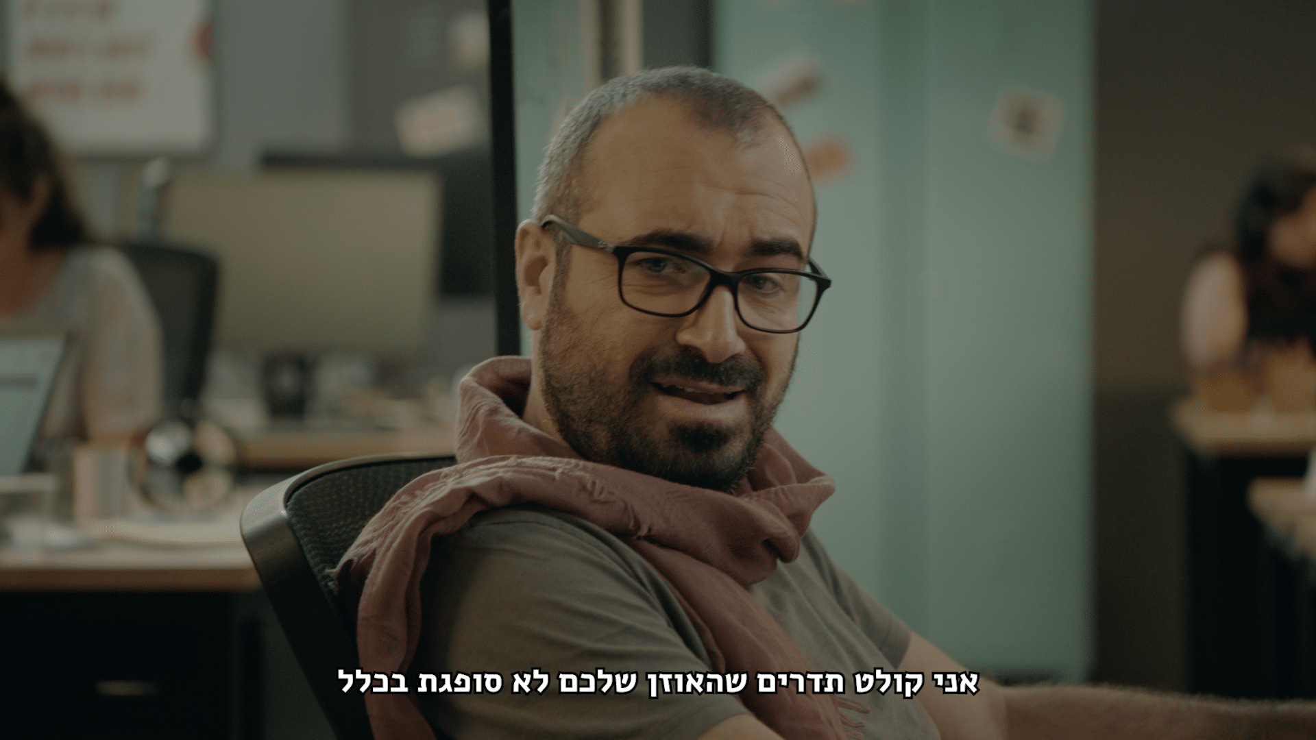 רועי כפרי בקמפיין של פלטפורמת המוזיקה Artlist