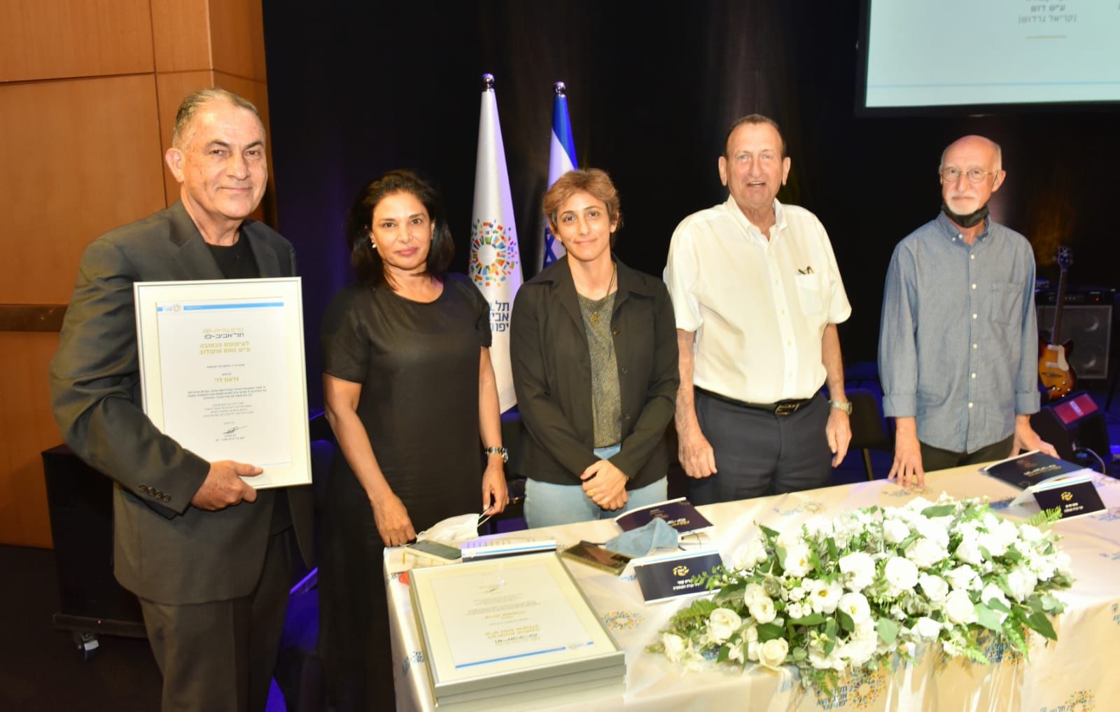 גדעון לוי בקבלת פרס סוקולוב | צילום: כפיר סיון